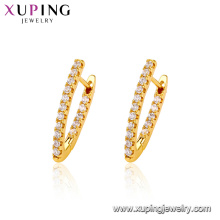 95886 Xuping bijoux plaqué or élégant dernière conception boucles d&#39;oreilles huggie